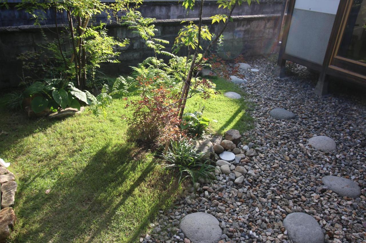 Hostel Fish In A River Takayama  Exterior foto